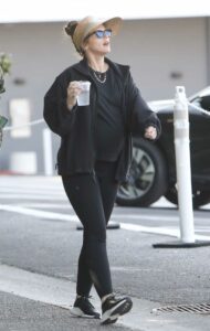 Katherine Schwarzenegger Brentwood July 21, 2020 – Star Style