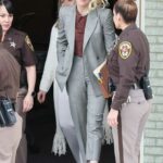 Amber Heard in a Grey Pantsuit Leaves the Courthouse in Fairfax 05/26/2022