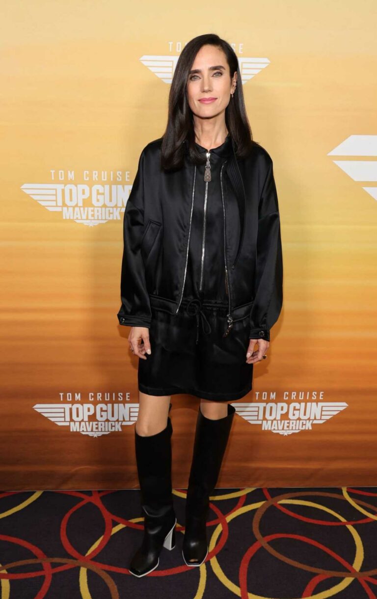 Jennifer Connelly Attends the Top Gun Maverick Screening at AMC Magic