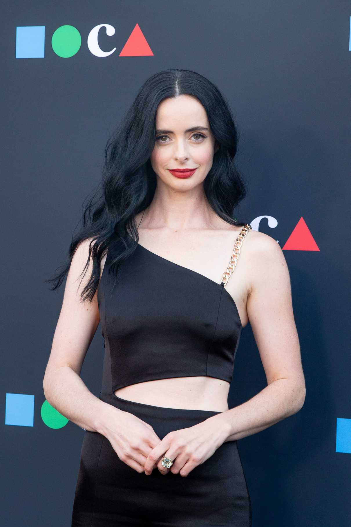 Krysten Ritter Attends 2022 Moca Gala in Los Angeles 06/04/2022-2