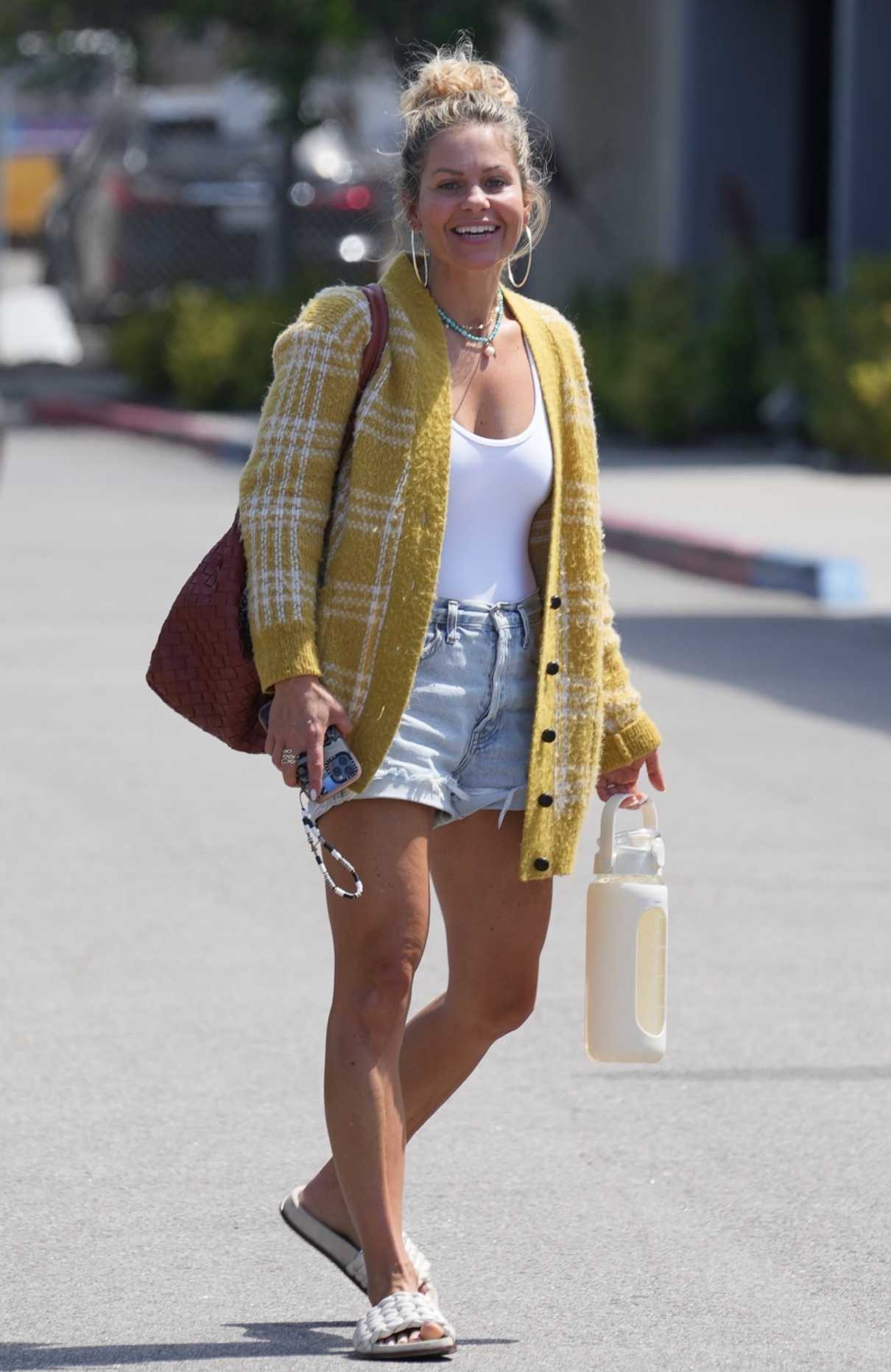 Candace Cameron-Bure in a Yellow Cardigan