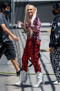 Gwen Stefani in a Plaid Shirt