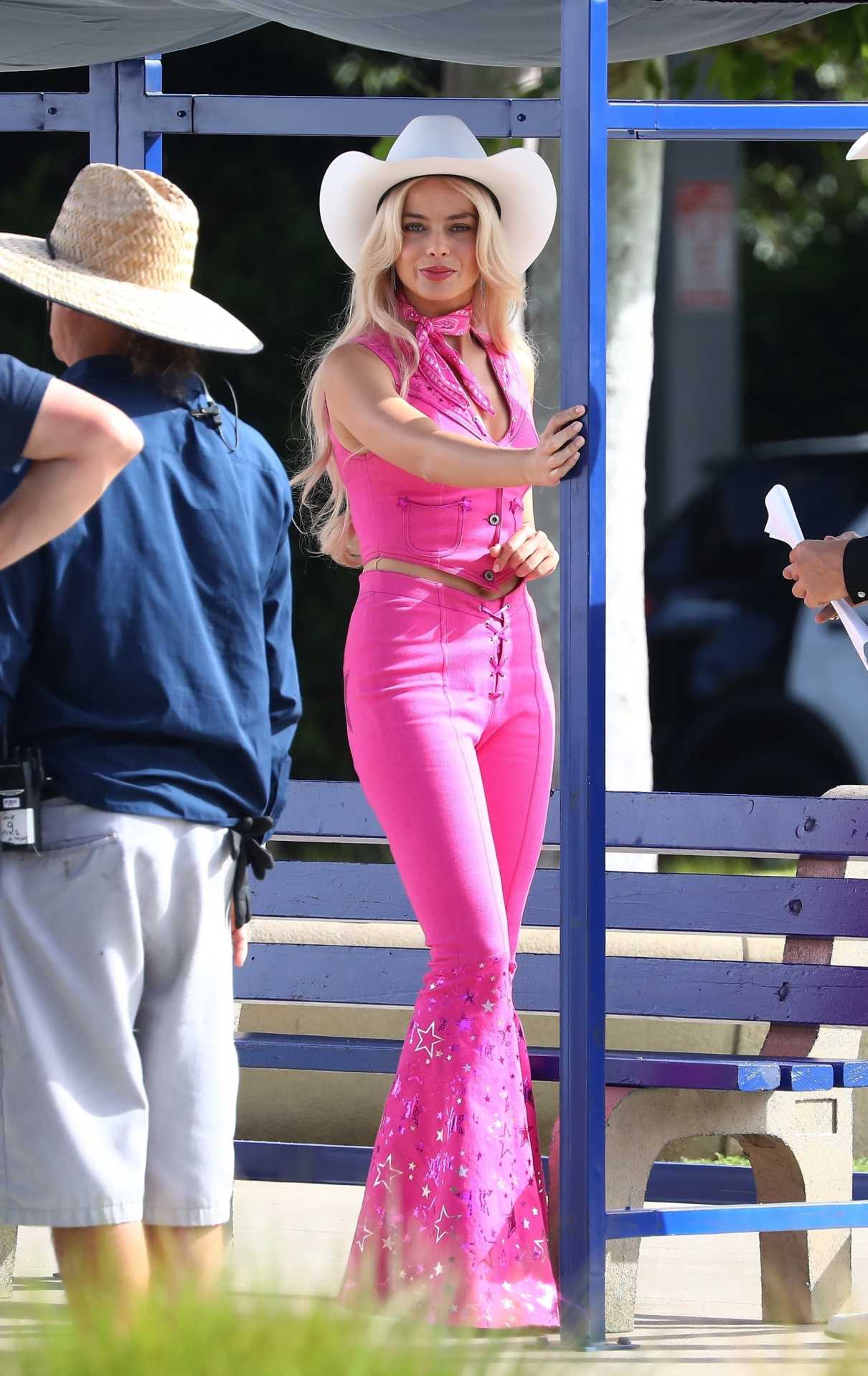 Margot Robbie in a Pink Pantsuit Films Scenes for Barbie in Los Angeles ...