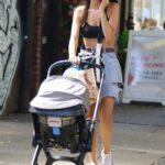 Emily Ratajkowski in a Black Sports Bra Goes for a Stroll with Her Baby Son Sylvester in New York 08/05/2022