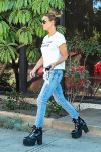 Kate Beckinsale in a White Tee