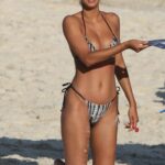 Lais Ribeiro in Bikini on the Beach in Rio De Janeiro 08/01/2022