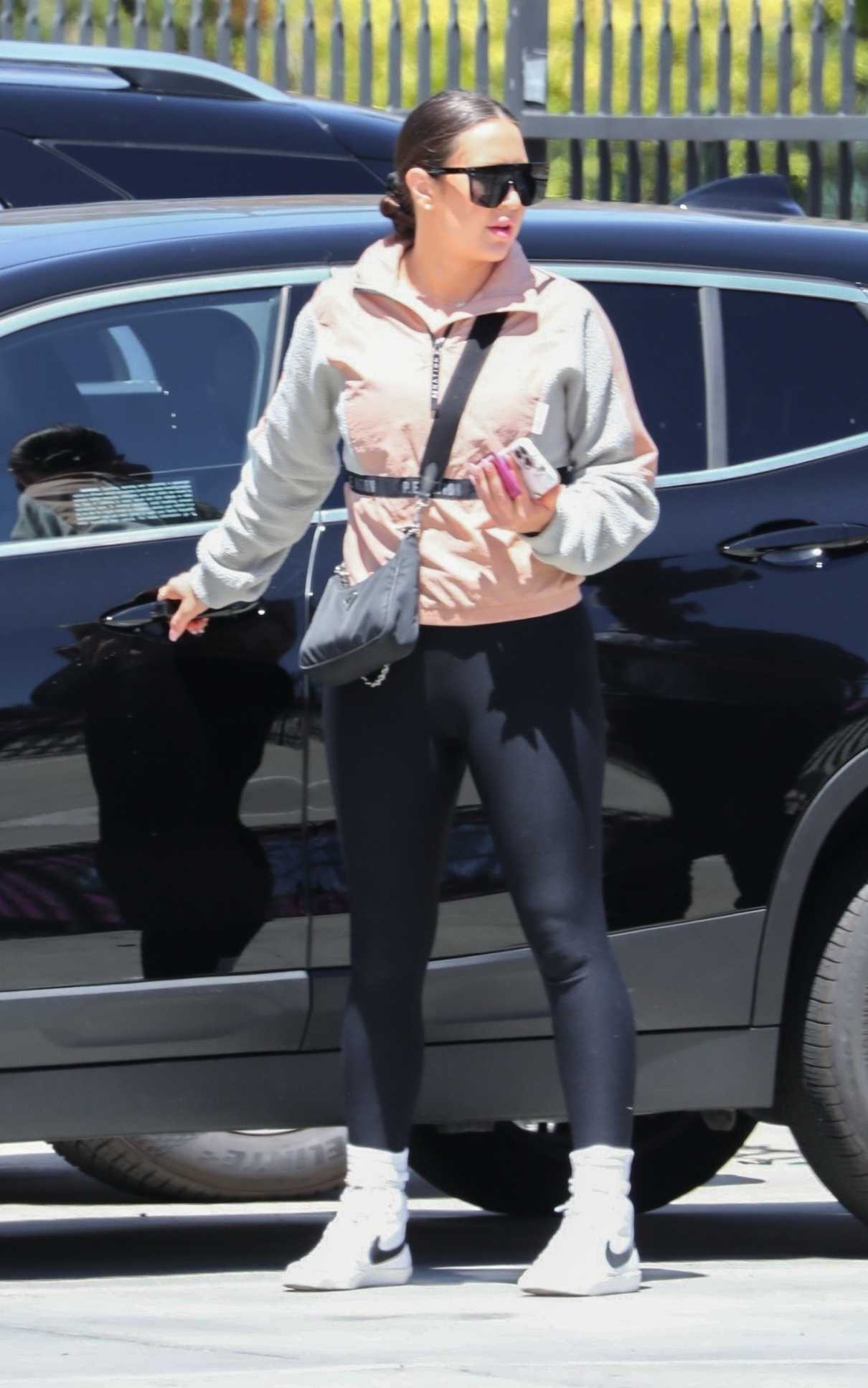 Maralee Nichols in a Black Leggings