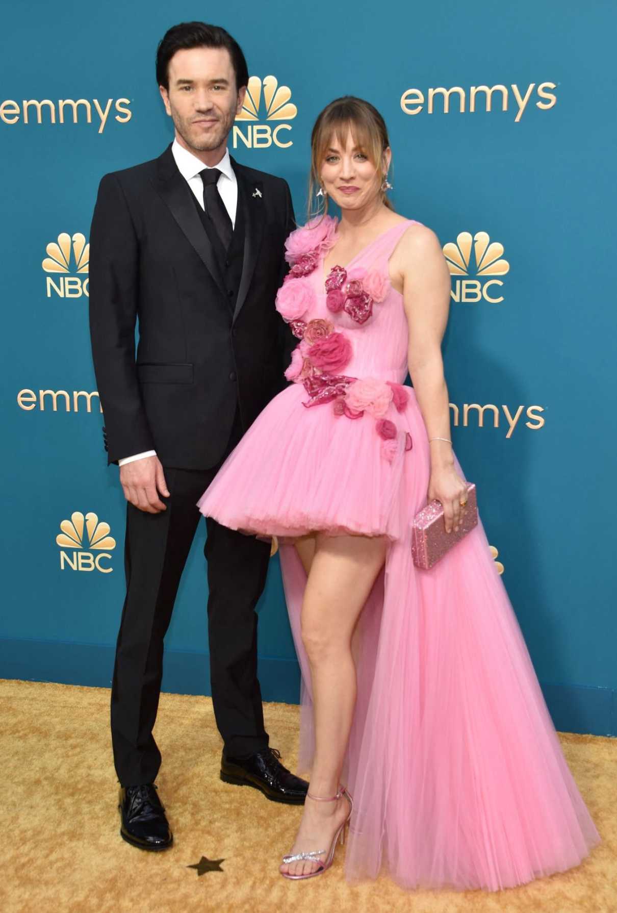 Kaley Cuoco Attends The Th Annual Primetime Emmy Awards In Los Angeles Lacelebs Co