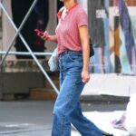 Katie Holmes in a Black Sneakers Was Seen Out on Broadway in New York 09/21/2022