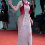 Rachel Brosnahan Attends the Dead For A Dollar Red Carpet at the 79th Venice International Film Festival in Venice 09/06/2022