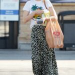 Rumer Willis in a White Tee Goes Grocery Shopping at Ralphs in Los Angeles 10/05/2022
