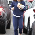 Jennifer Garner in a Blue Sweatsuit Was Seen Out in Santa Monica 11/07/2022
