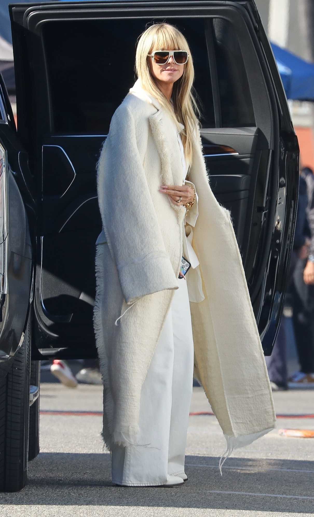 Heidi Klum in a Beige Coat