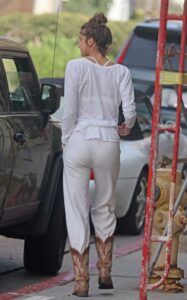 Kendall Yates in a White Sweatpants