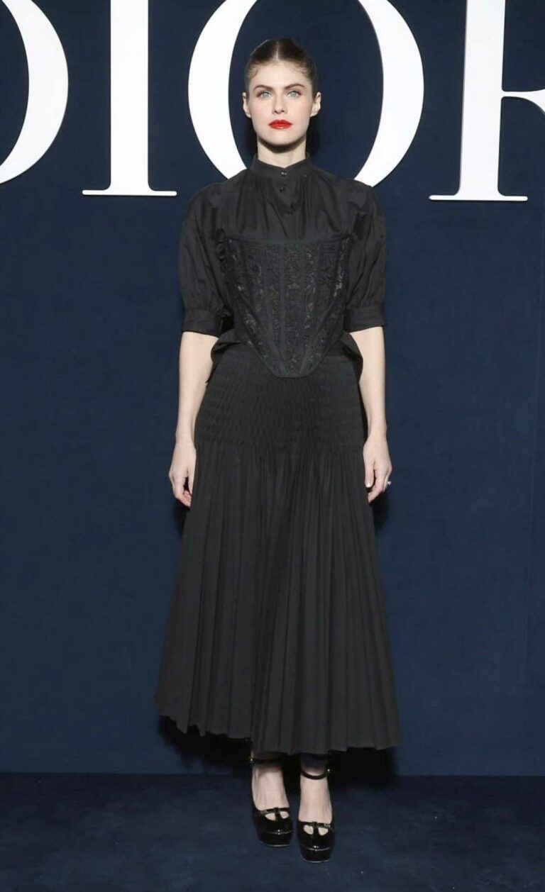 Alexandra Daddario Attends the Christian Dior Fashion Show During 2023