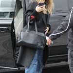 Heidi Klum in a Grey Coat Heads to a Beauty Spa in Los Angeles 03/26/2023