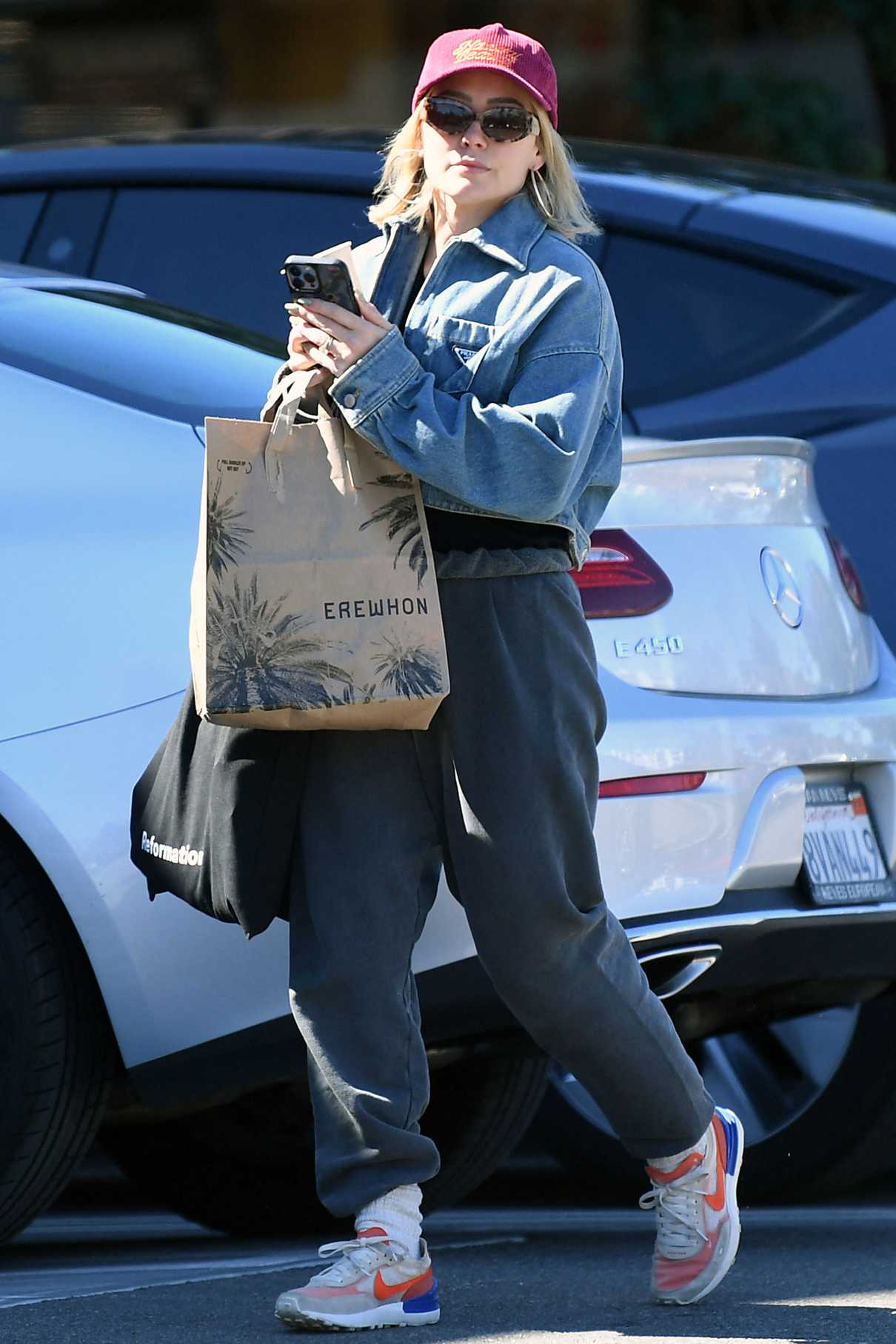 Hilary Duff in a Grey Sweatpants