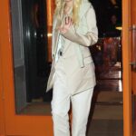 Gigi Hadid in a Beige Pants Was Seen Out in New York 04/12/2023