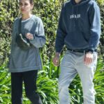 Mila Kunis in a Black Sneakers Was Seen Out with Ashton Kutcher in Bel Air 04/06/2023