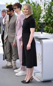 Mia Wasikowska