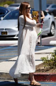 Bonnie Wright in a White Long Summer Maternity Dress