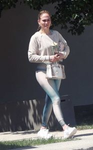 Jennifer Lopez in a White Sneakers