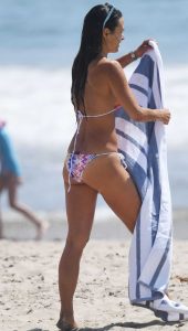 Jordana Brewster in a Patterned Bikini