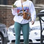 Kristen Bell in a White Sweatshirt Leaves a Pilates Studio in Los Feliz 09/15/2023