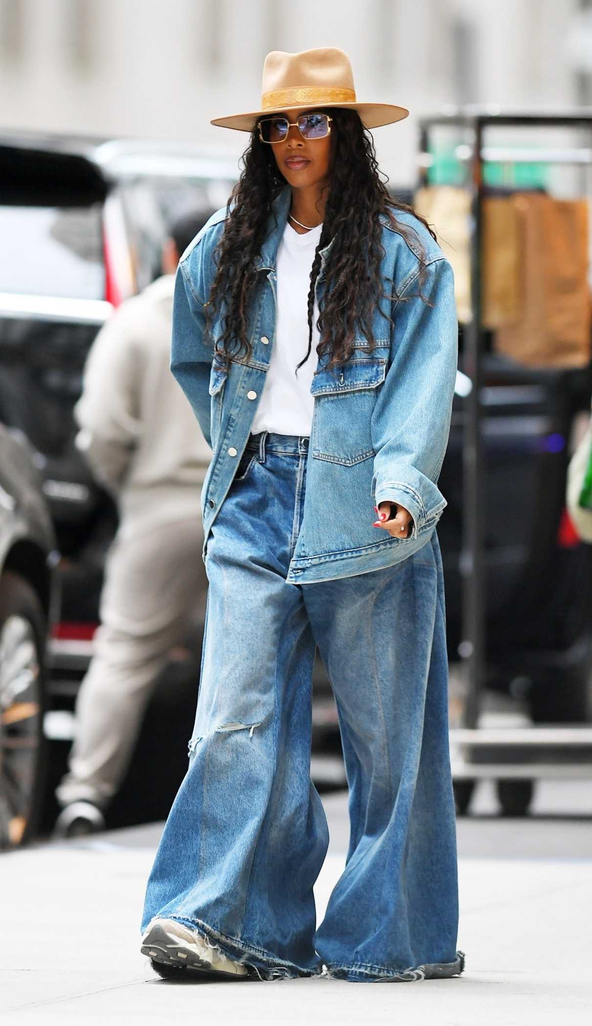 Kelly Rowland in a Double Denim Outfit