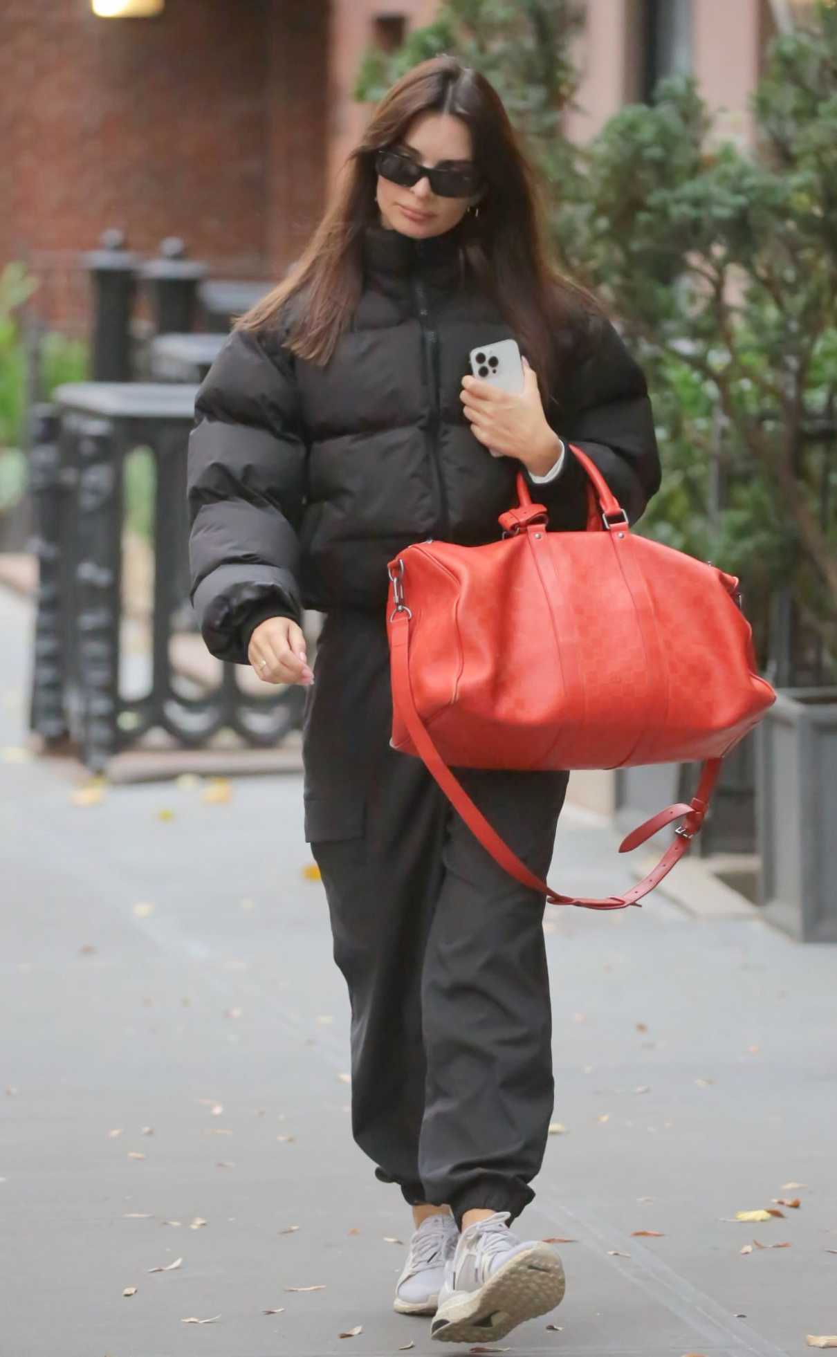 Emily Ratajkowski in a Black Puffer Jacket Leaves Her Apartment in New ...