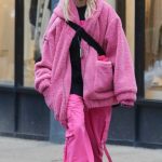 Taylor Momsen in a Pink Outfit Was Seen Out in New York 11/22/2023