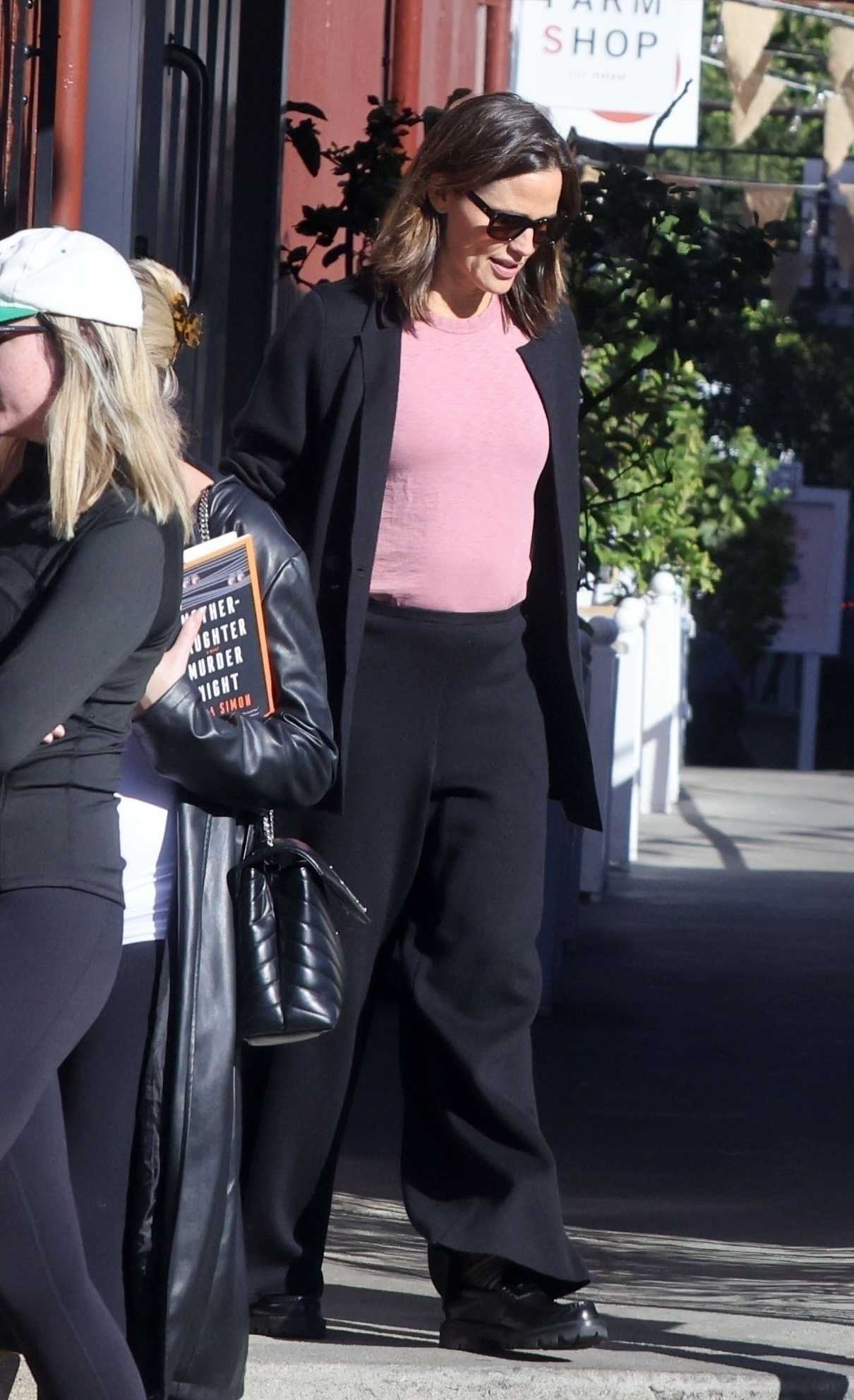 Jennifer Garner in a Black Pantsuit