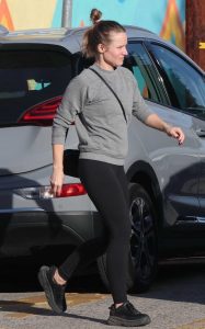 Kristen Bell in a Grey Sweatshirt