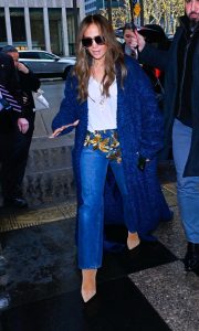 Jennifer Lopez in a Blue Cardigan