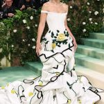 Gigi Hadid Attends 2024 Met Gala Celebrating Sleeping Beauties: Reawakening Fashion in New York 05/06/2024