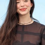 Mikey Madison Attends Anora Photocall During the 77th Cannes Film Festival in Cannes 05/22/2024