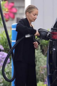 Nicole Richie in a Black Outfit