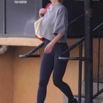 Olivia Wilde in a Grey Tee Leaves the Gym in Studio City 04/30/2024