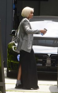 Kelly Rowland in a Black Skirt