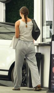 Kateri Dion in a Grey Sweatpants