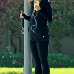 Katherine Schwarzenegger in a Straw Hat Was Seen on a Morning Walk in Los Angeles 06/28/2024