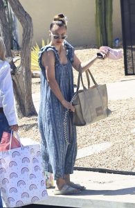 Kaley Cuoco in a Blue Patterned Dress