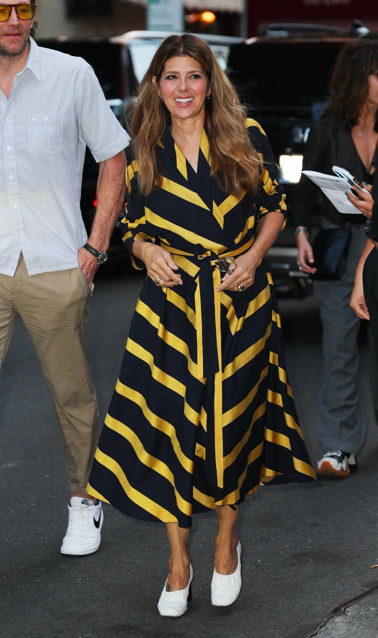 Marisa Tomei in a Black and Yellow Dress