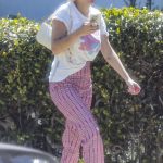 Tallulah Willis in a White Tee Arrives at a Friend’s House in Los Feliz 08/03/2024