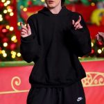 Charli D’Amelio in a Black Sweatsuit Attends 2024 Macy’s Thanksgiving Day Parade Rehearsals in New York City 11/26/2024