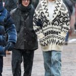 Jennifer Lopez in a White Patterned Cardigan Was Seen Out with Daughter Emme in Aspen 12/26/2024