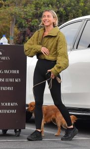 Julianne Hough in a Black Sneakers