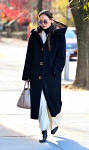 Katie Holmes in a Navy Faux Fur Coat