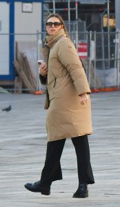 Maria Sharapova in a Beige Puffer Coat