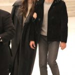 Alison Brie in a Black Leather Jacket Arrives at LAX Airport with Dave Franco in Los Angeles 01/28/2025